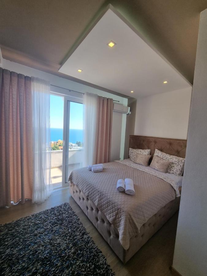 Kahari * Ulcinj